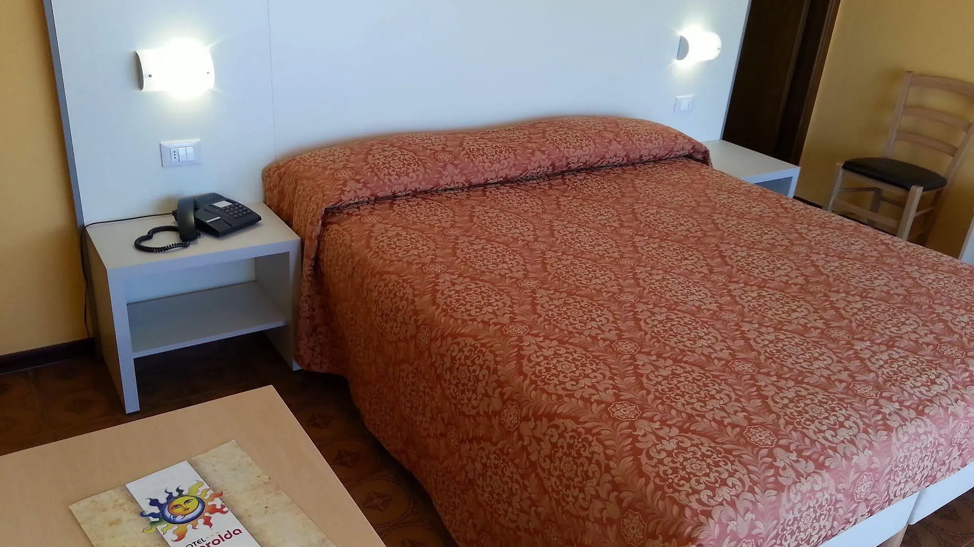 סירמיונה Hotel Marolda