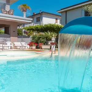 Benaco Hotel