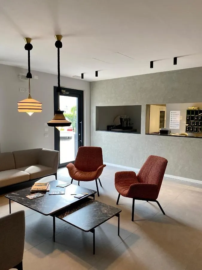 Hotel Marolda 시르미오네